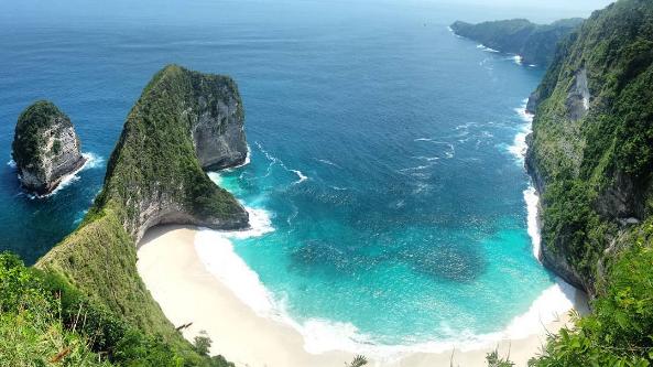 Kelingking Beach - klif w kształcie T-Rexa